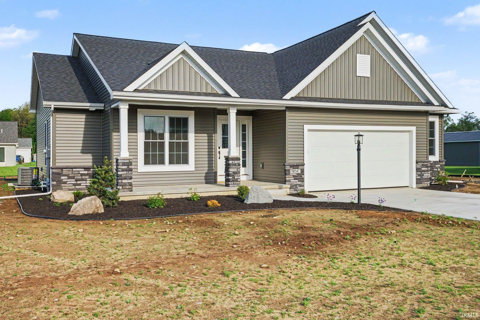 58547 Woodfield View Elkhart IN 46517
