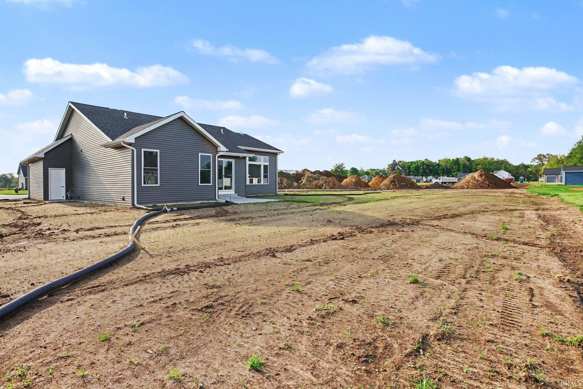 58547 Woodfield View Elkhart IN 46517