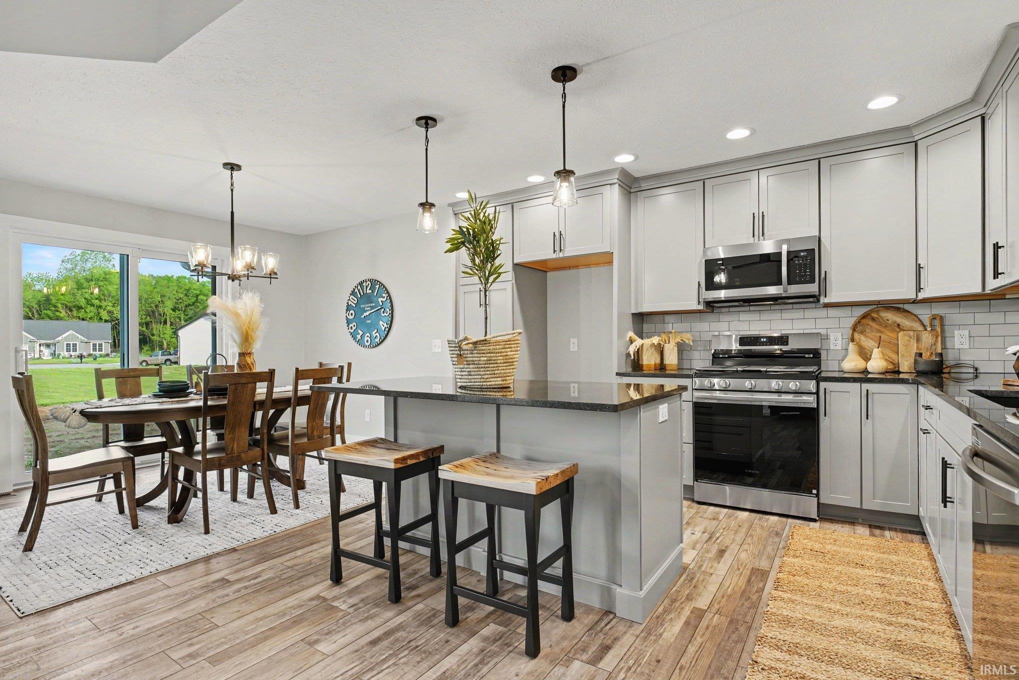 58547 Woodfield View Elkhart IN 46517