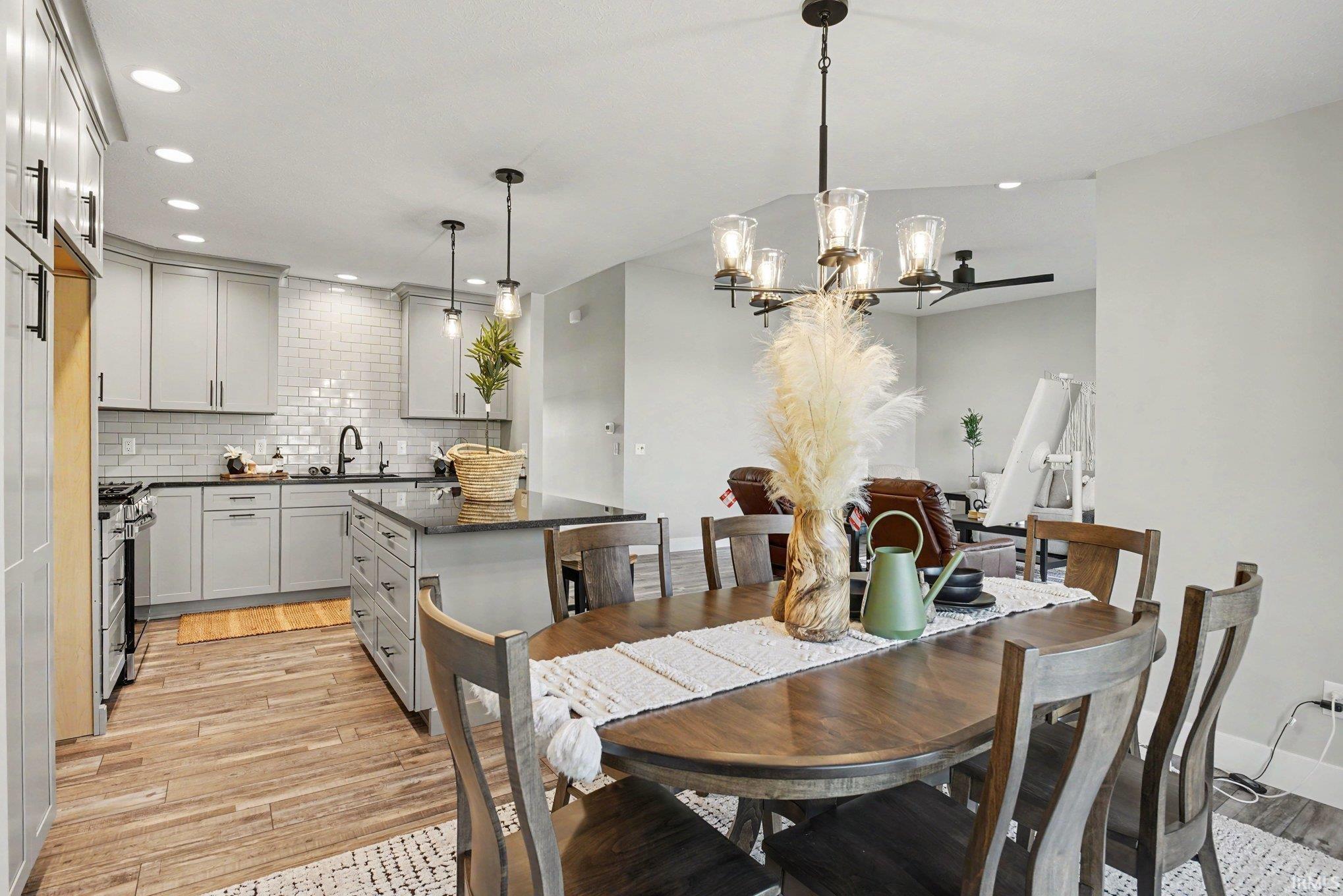 58547 Woodfield View Elkhart IN 46517
