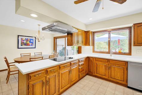 11051 Kahre Court Evansville IN 47710