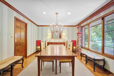 11051 Kahre Court Evansville IN 47710