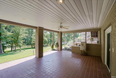 11051 Kahre Court Evansville IN 47710