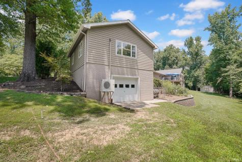 11051 Kahre Court Evansville IN 47710