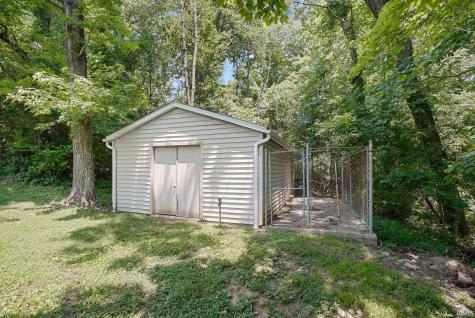11051 Kahre Court Evansville IN 47710