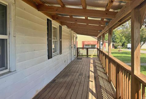 1779 Scenic Hill Road Loogootee IN 47553