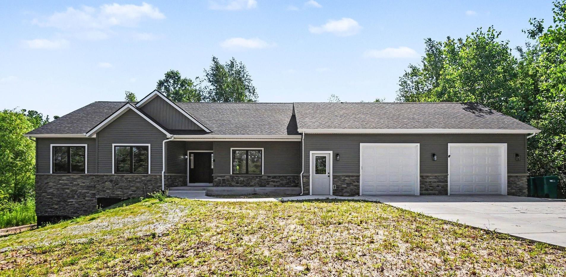 60620 Lilac Road South Bend IN 46614