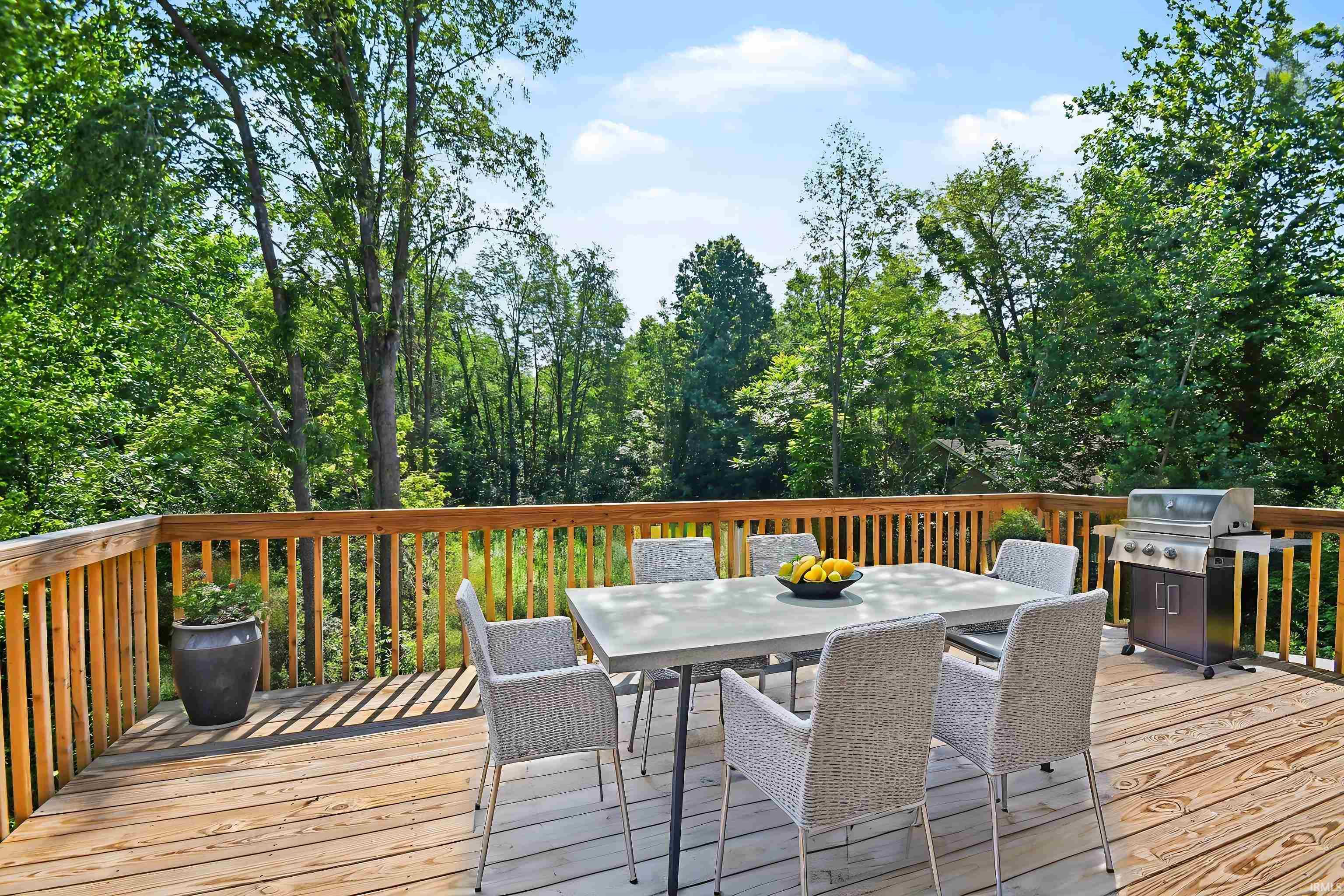 60620 Lilac Road South Bend IN 46614
