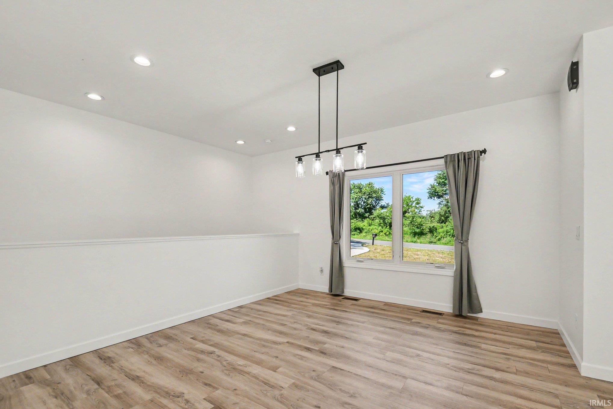 60620 Lilac Road South Bend IN 46614