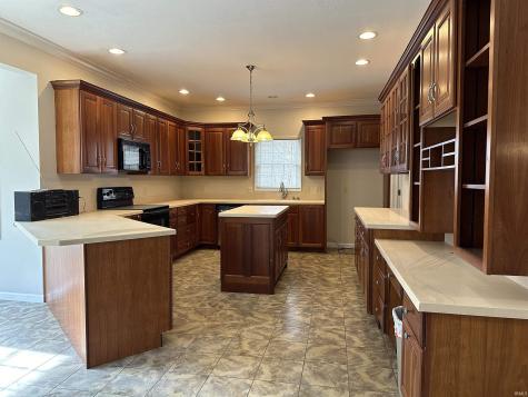 1010 River Road Spencer IN 47460