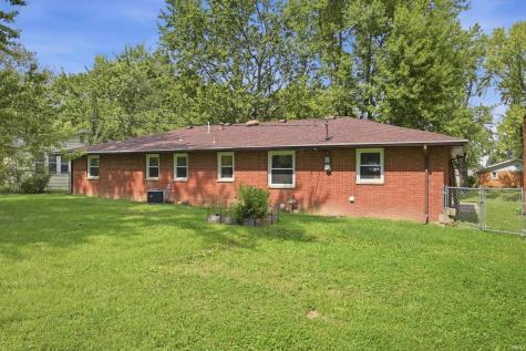 5805 E Carolyn Drive Muncie IN 47303