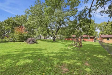 5805 E Carolyn Drive Muncie IN 47303