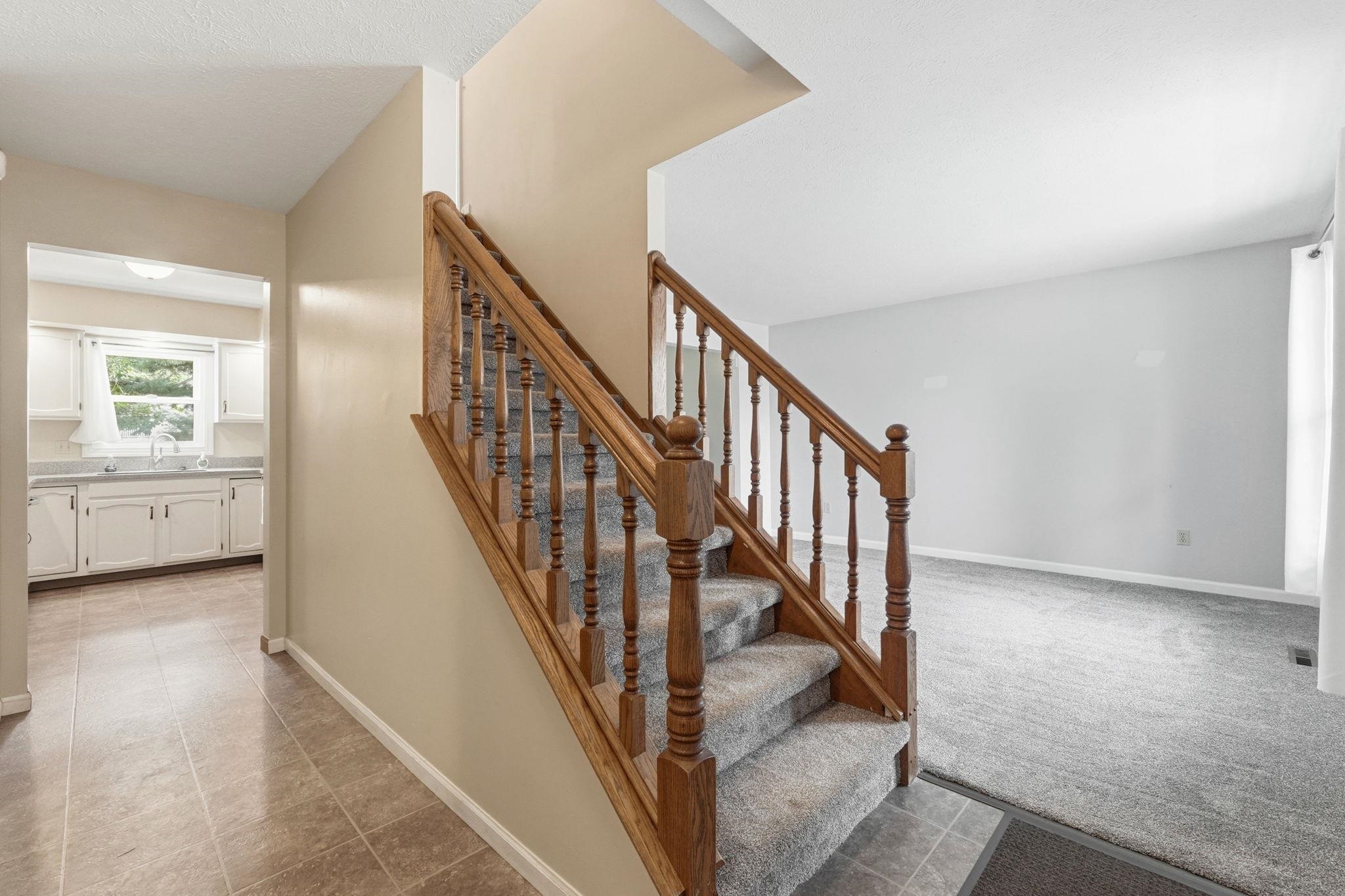 4201 Foxfire Drive South Bend IN 46628