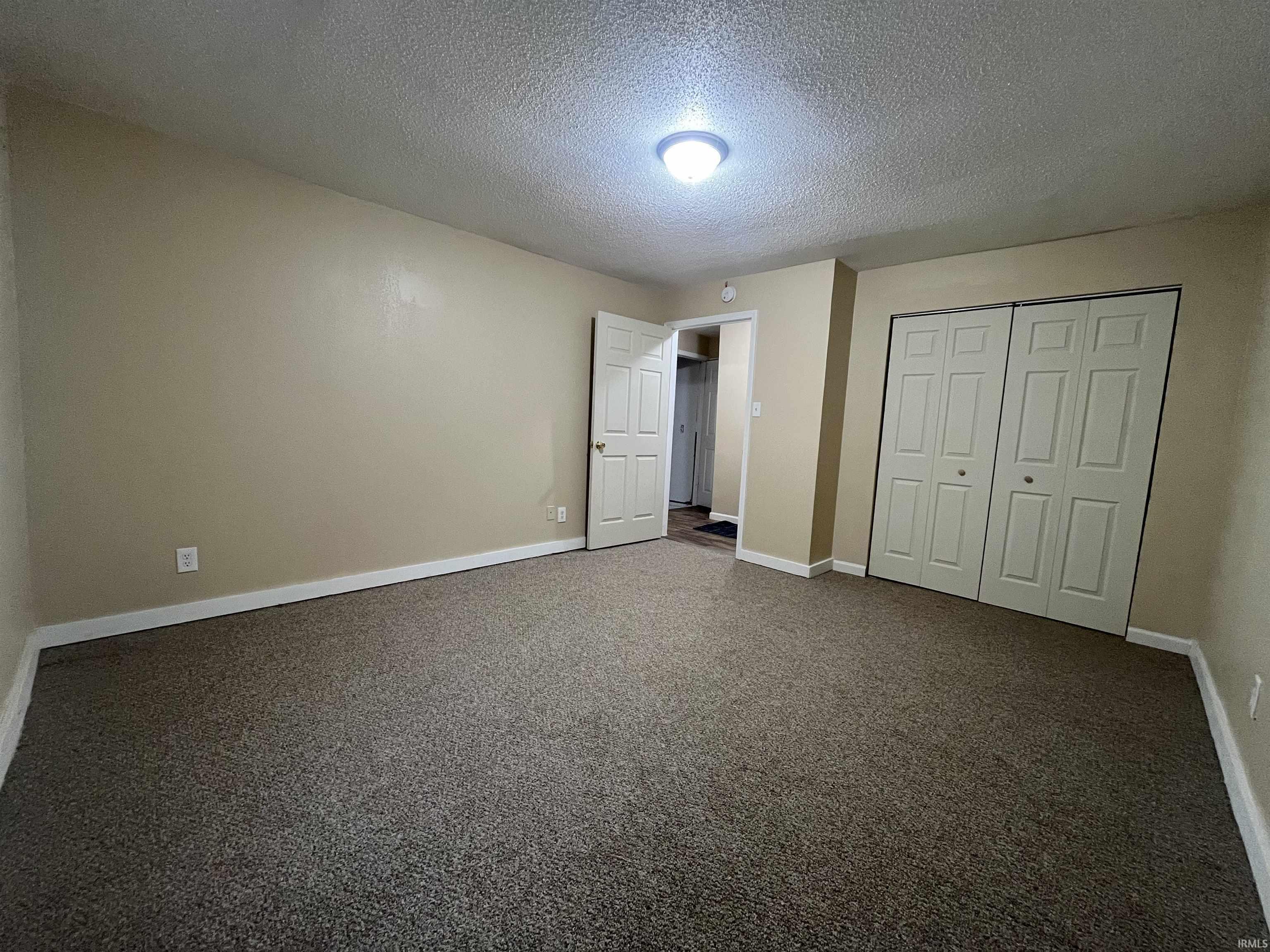726 W Calvert Street South Bend IN 46613