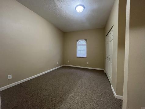 726 W Calvert Street South Bend IN 46613