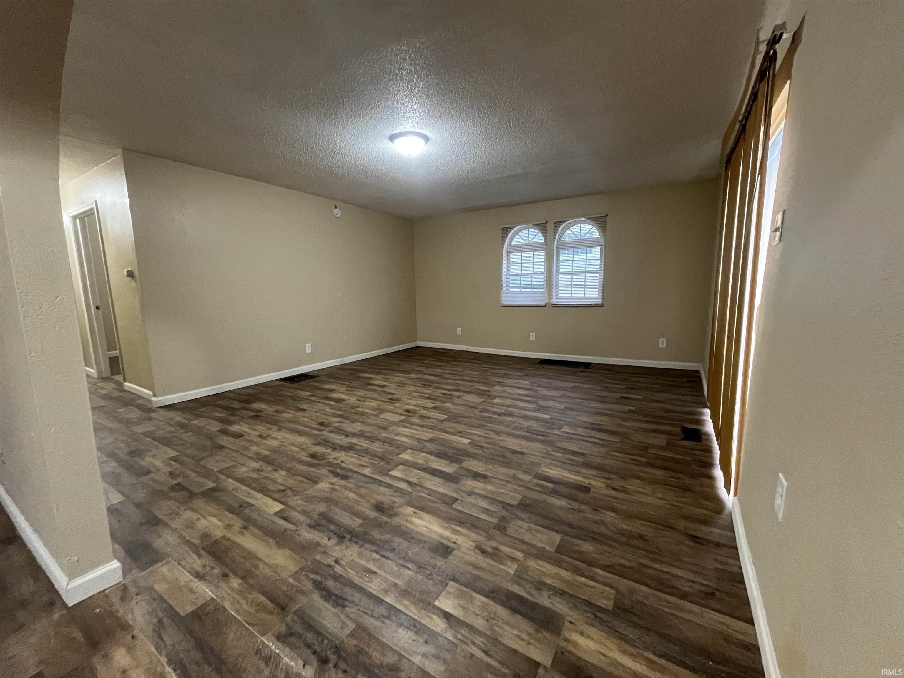 726 W Calvert Street South Bend IN 46613