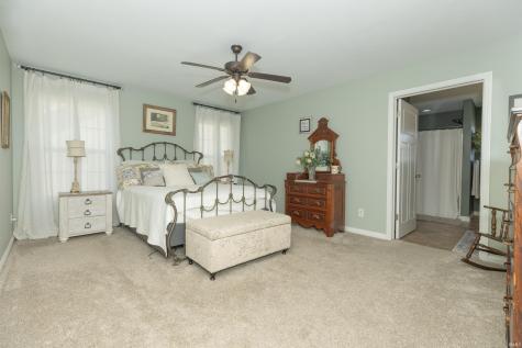 3800 Aberdeen Court Evansville IN 47725