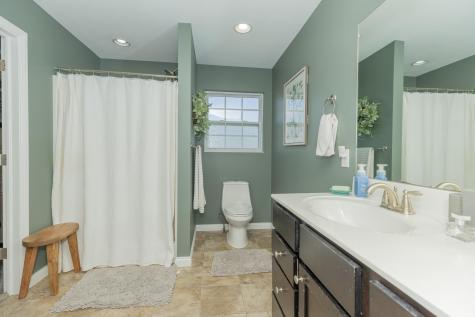 3800 Aberdeen Court Evansville IN 47725