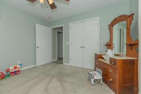 3800 Aberdeen Court Evansville IN 47725