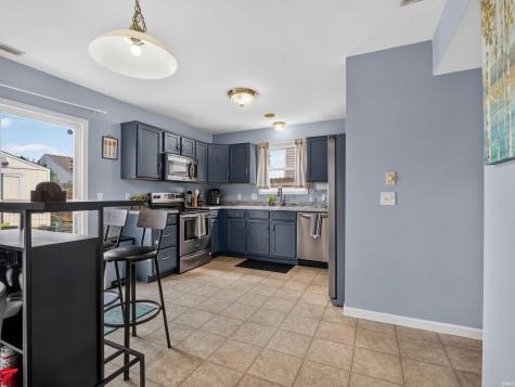 9501 Golden Oak Drive Fort Wayne IN 46835