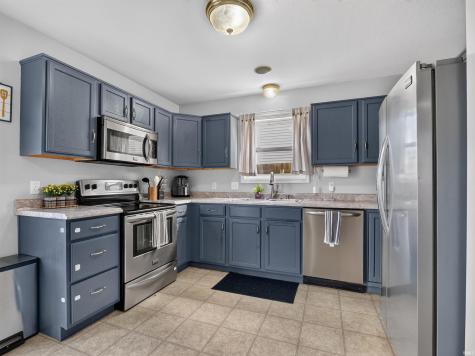 9501 Golden Oak Drive Fort Wayne IN 46835
