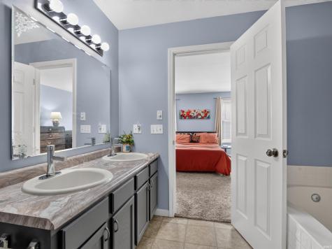 9501 Golden Oak Drive Fort Wayne IN 46835