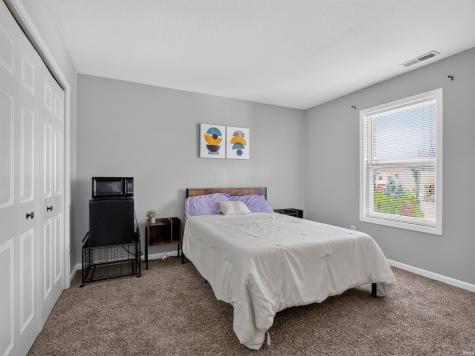 9501 Golden Oak Drive Fort Wayne IN 46835