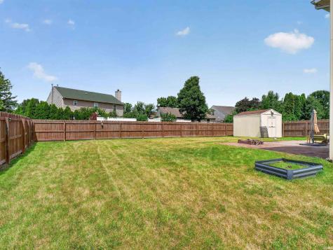 9501 Golden Oak Drive Fort Wayne IN 46835