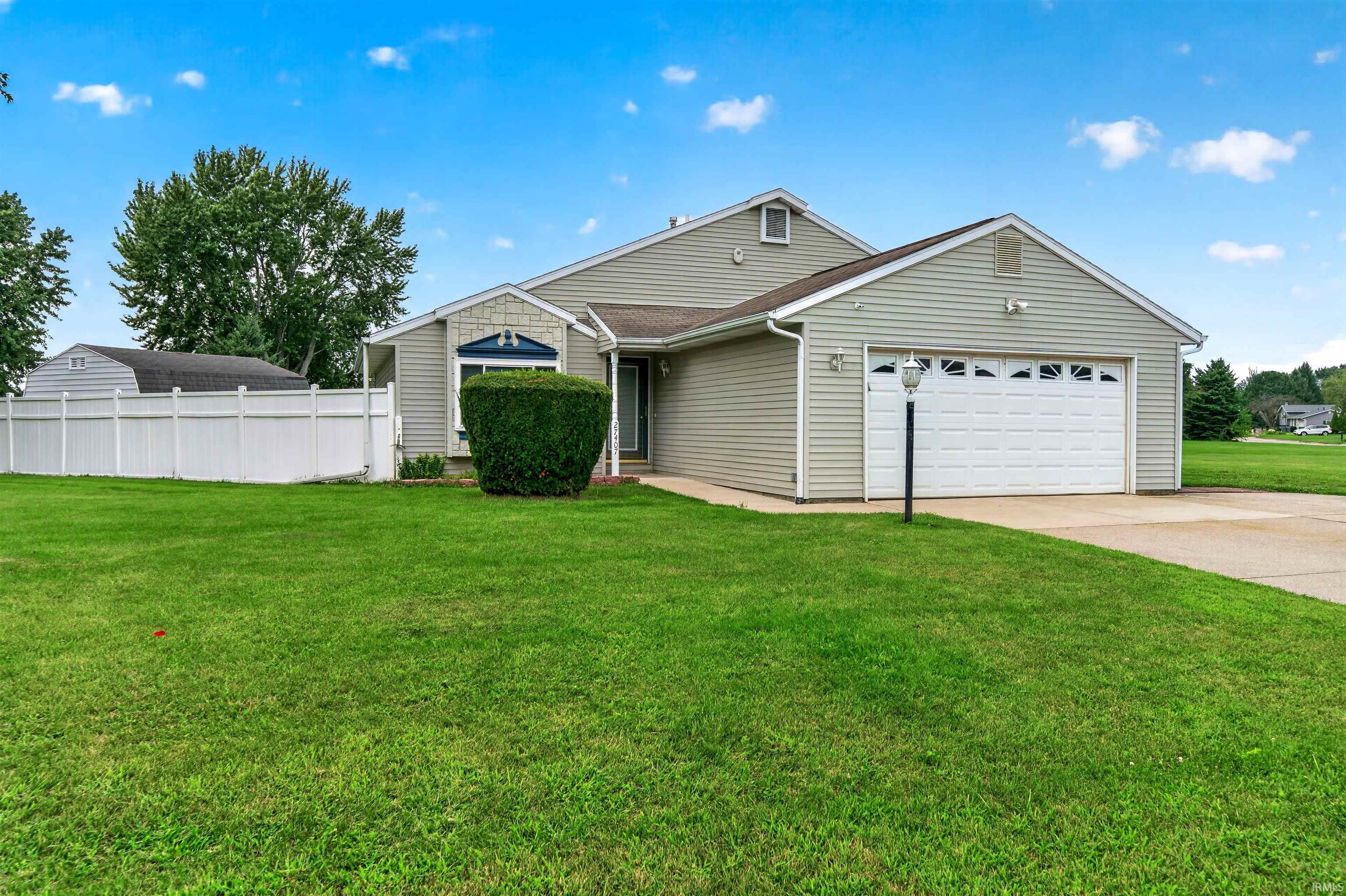 27407 Cobblestone Way Elkhart IN 46514