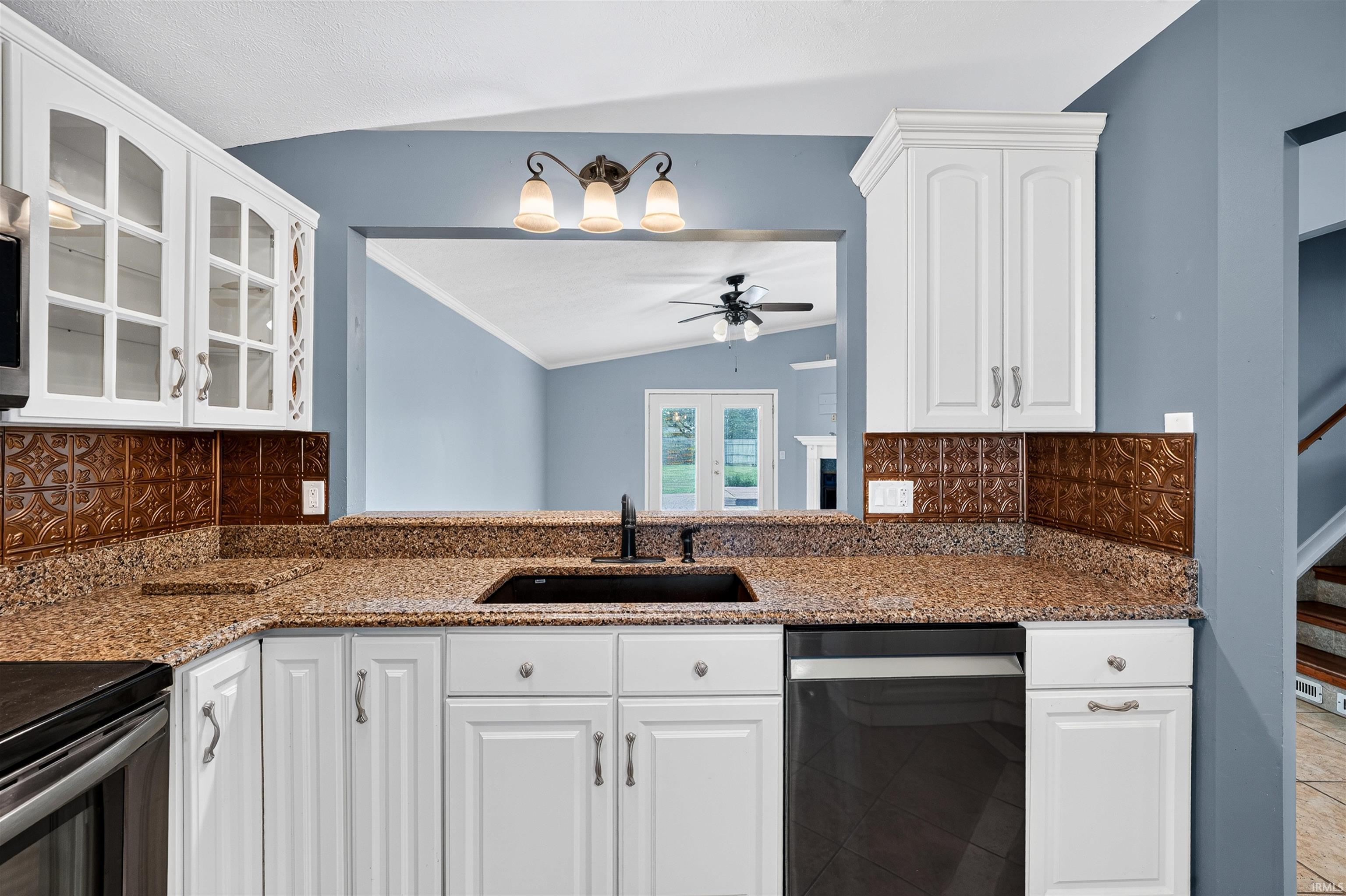 27407 Cobblestone Way Elkhart IN 46514