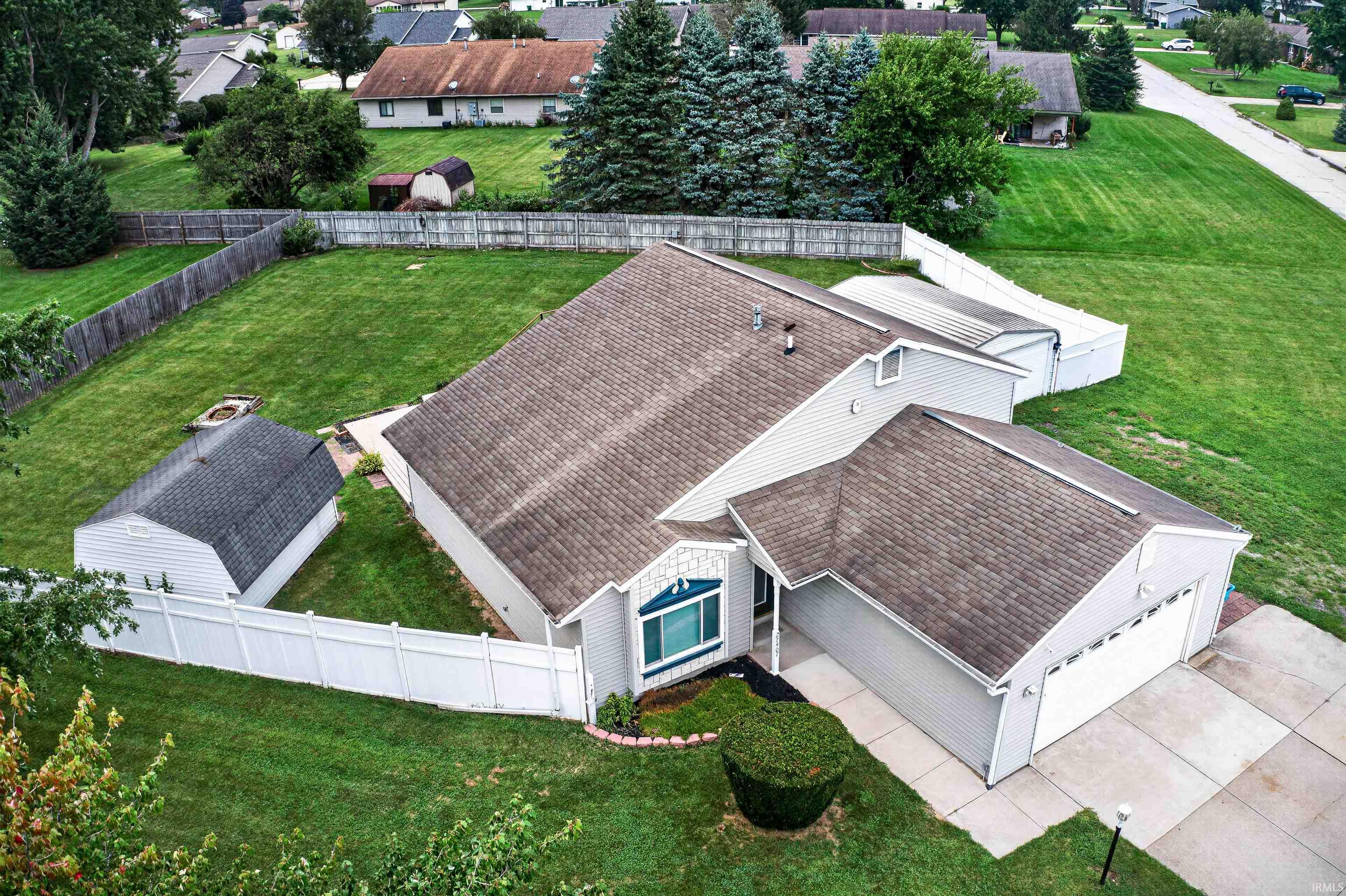 27407 Cobblestone Way Elkhart IN 46514