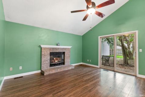 5932 Horseshoe Bend Fort Wayne IN 46825