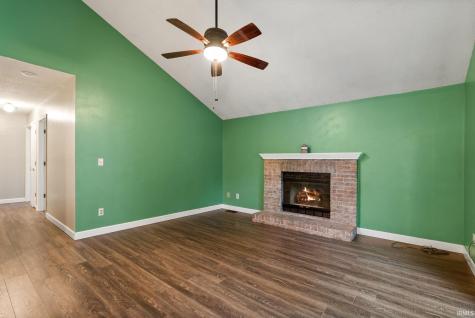 5932 Horseshoe Bend Fort Wayne IN 46825