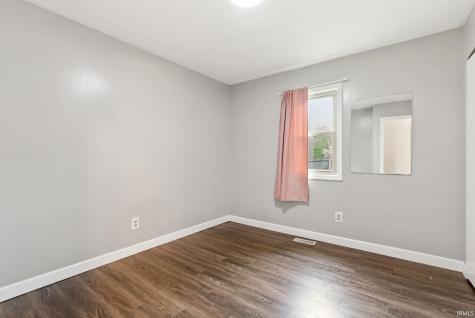 5932 Horseshoe Bend Fort Wayne IN 46825