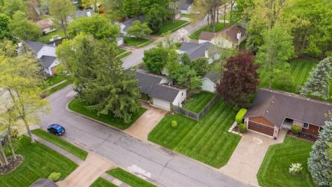5932 Horseshoe Bend Fort Wayne IN 46825