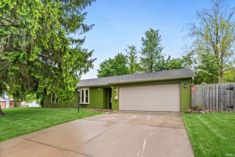5932 Horseshoe Bend Fort Wayne IN 46825