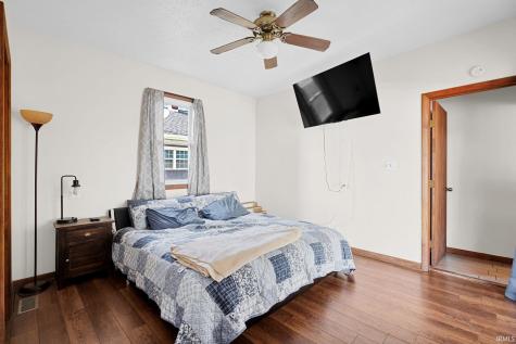 611 N 8th Street Mitchell IN 47446
