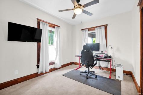 611 N 8th Street Mitchell IN 47446