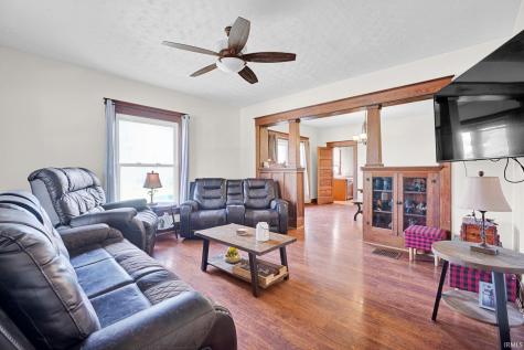 611 N 8th Street Mitchell IN 47446