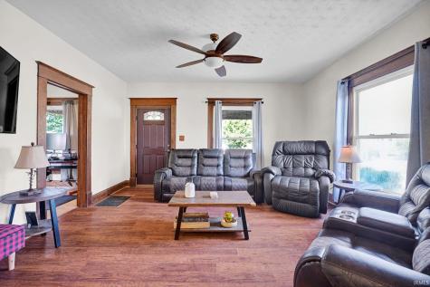 611 N 8th Street Mitchell IN 47446