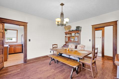 611 N 8th Street Mitchell IN 47446