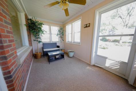 2121 E Virginia Street Evansville IN 47711