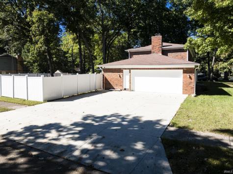 2601 W Berkshire Drive Muncie IN 47304
