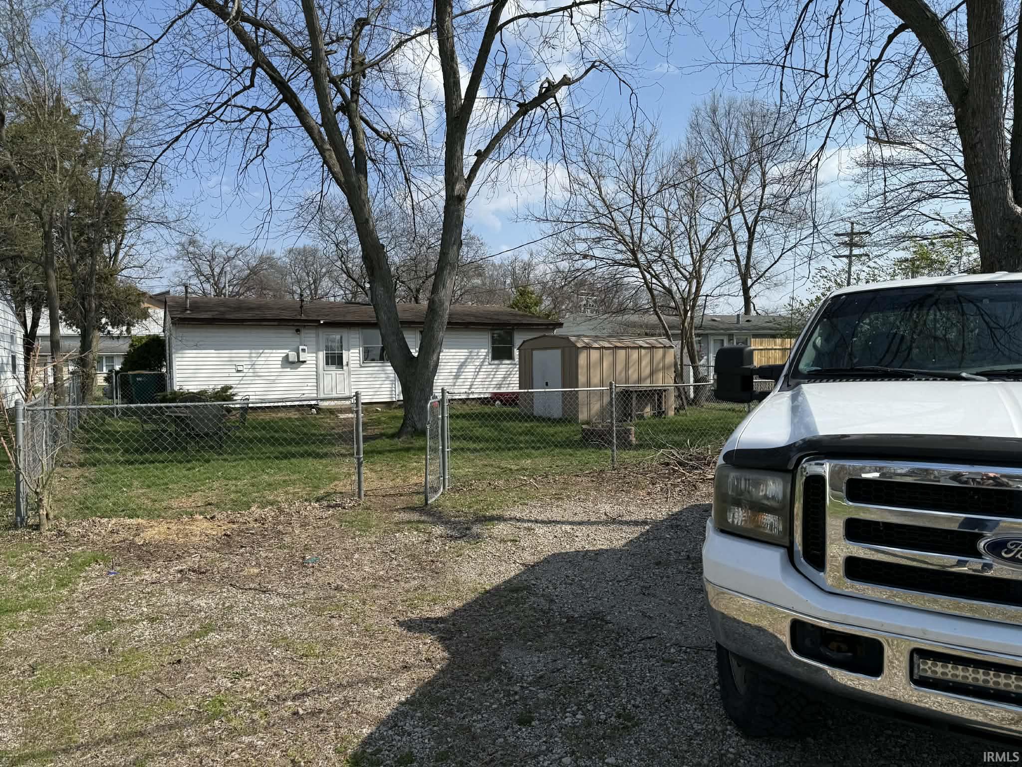 807 W Lowell Avenue Mishawaka IN 46545