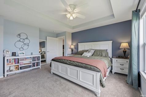 1818 Midsummer Night Cove Fort Wayne IN 46818