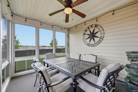 1818 Midsummer Night Cove Fort Wayne IN 46818