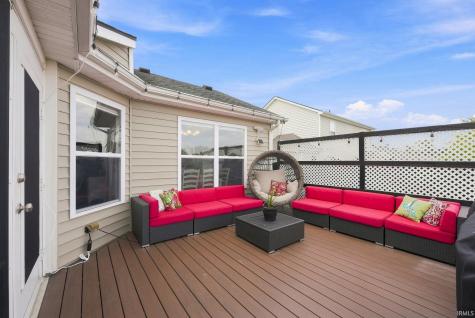 1818 Midsummer Night Cove Fort Wayne IN 46818