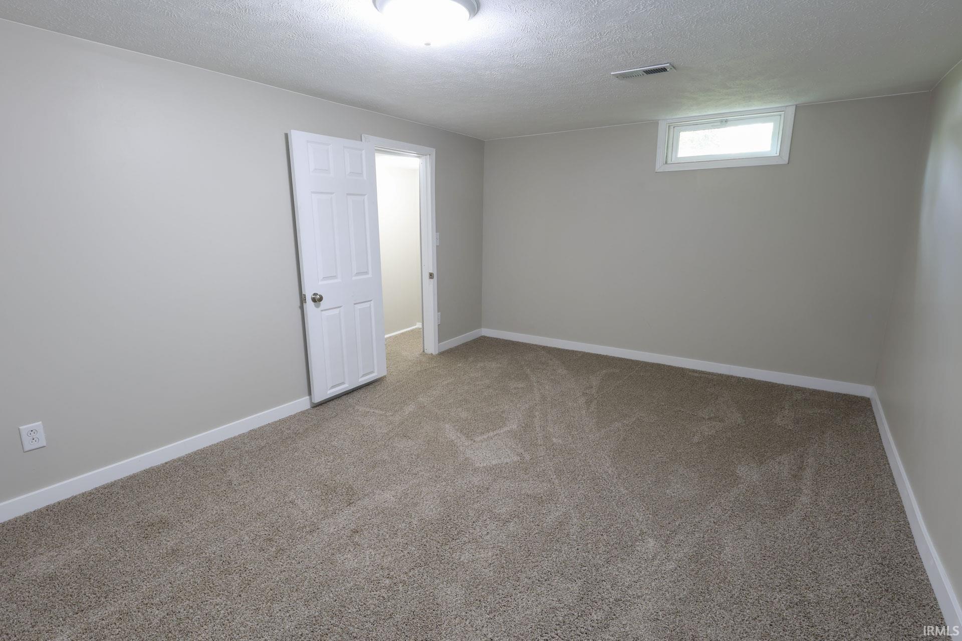 1758 Obrien Street South Bend IN 46628