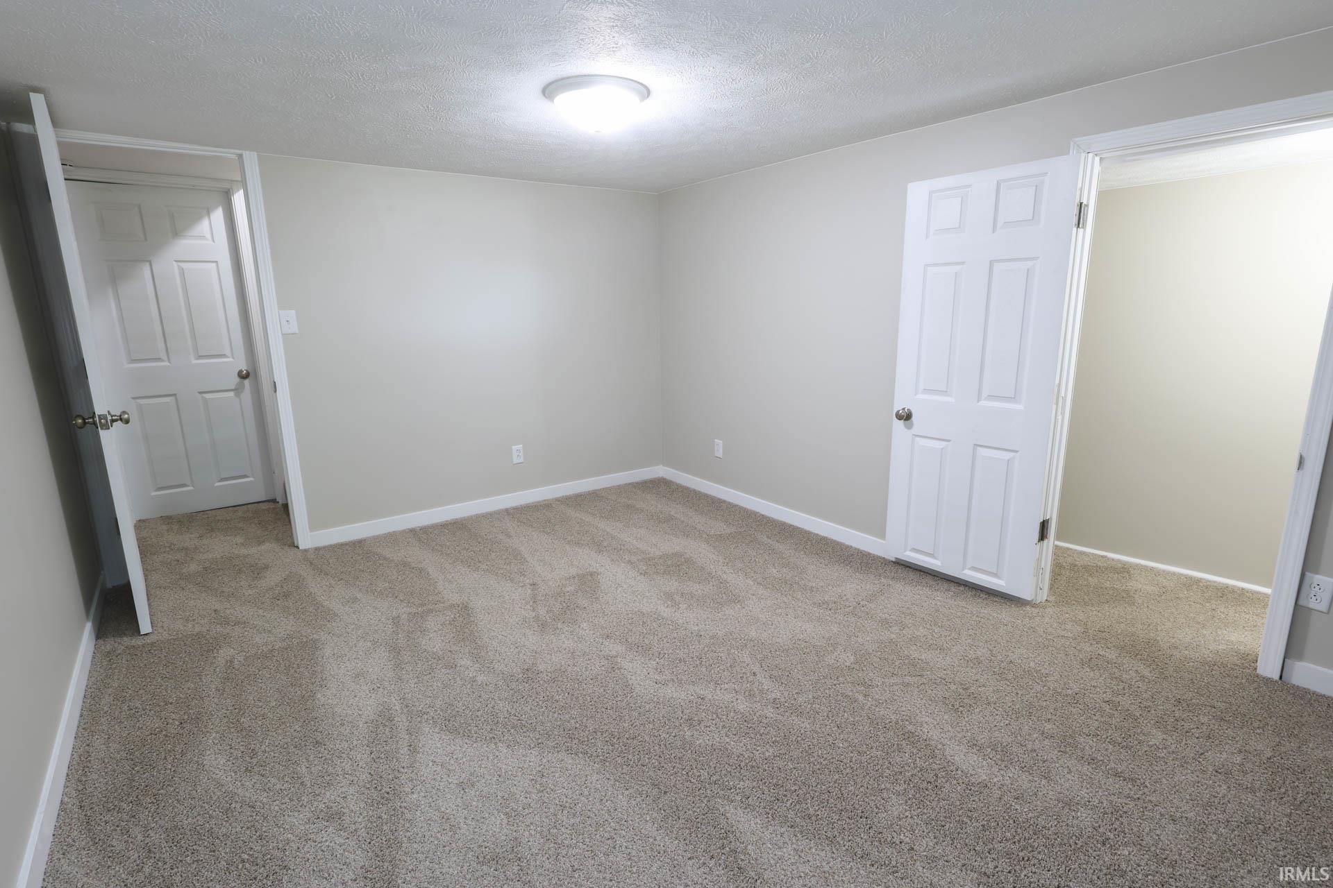 1758 Obrien Street South Bend IN 46628