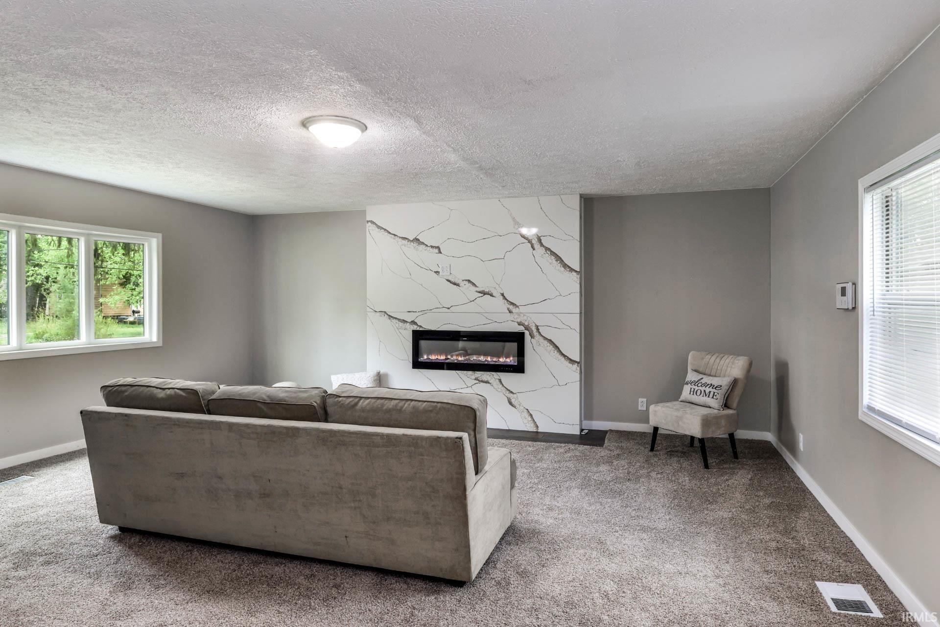 1758 Obrien Street South Bend IN 46628